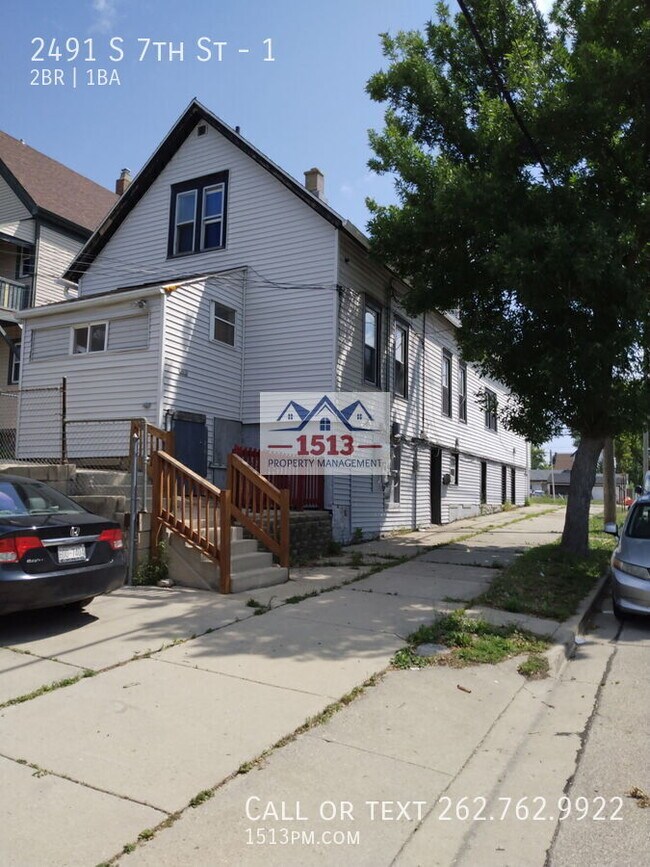Building Photo - 2491 S 7th St