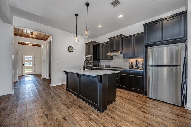 Building Photo - 8516 Gibbs Dr
