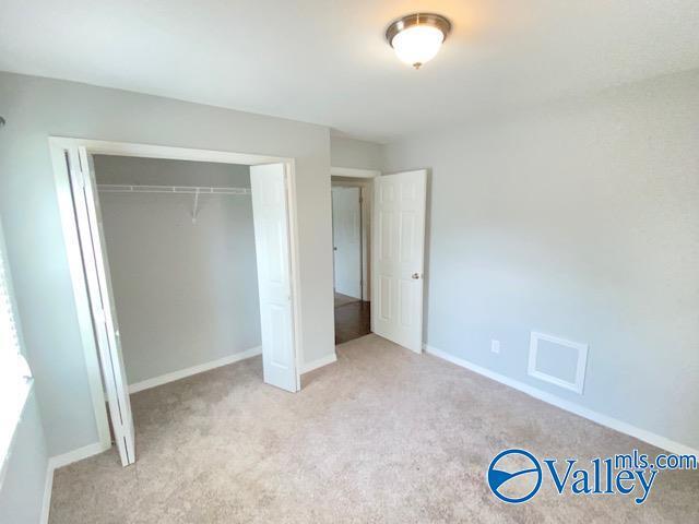 Building Photo - 826 Crestview Dr