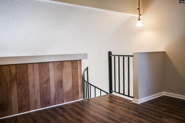 Building Photo - 323 Harbison Blvd