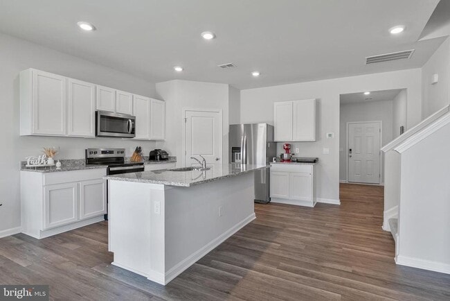 Building Photo - 187 Gatehouse Pl