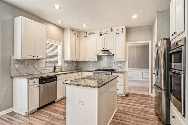 Building Photo - 4893 Delford Ct