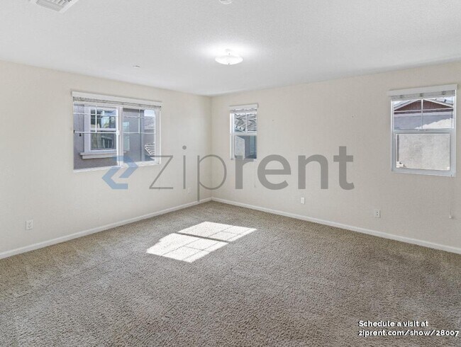 Building Photo - 181 Bonner Dr