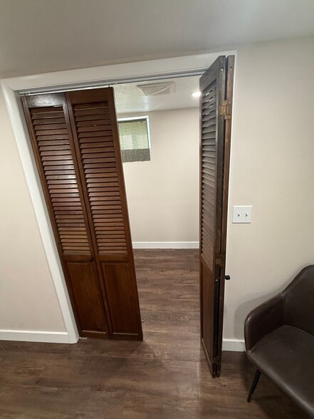 Access to laundry - 2827 Wood St