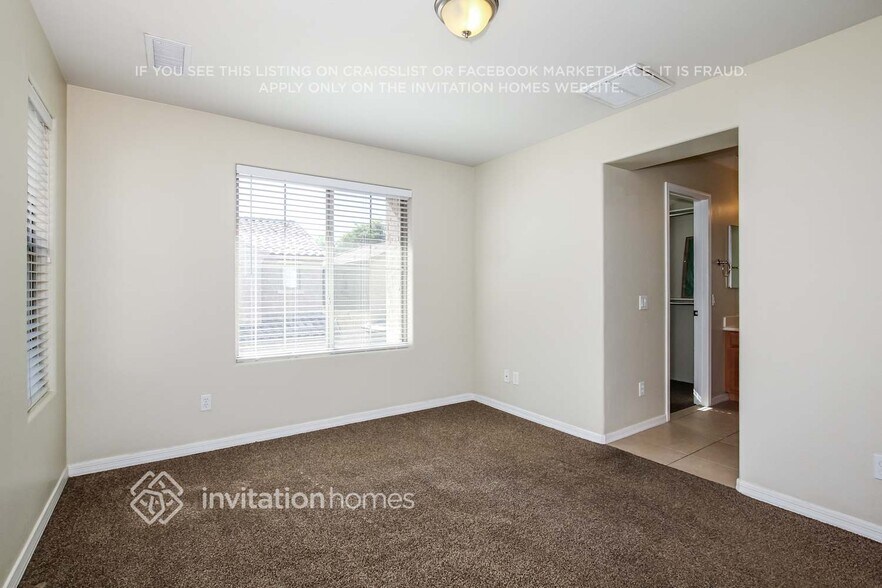 Building Photo - 2415 N 83rd Dr