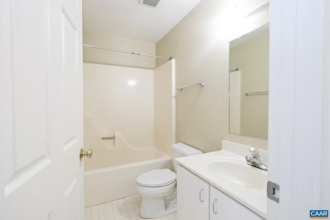 Building Photo - 3400 Moubry Ln