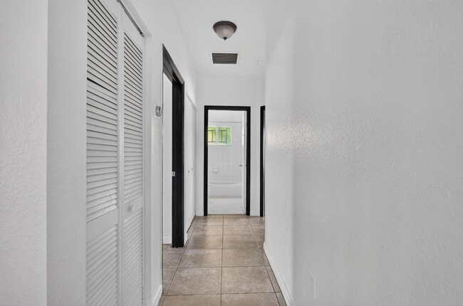 Building Photo - 14264 SW 289 Ter