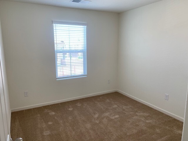 Building Photo - Gated community in Rocklin. Available afte...