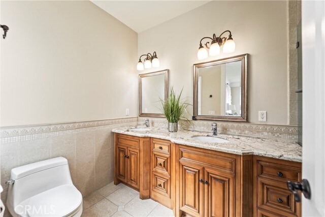 Building Photo - 1117 Encanto Dr