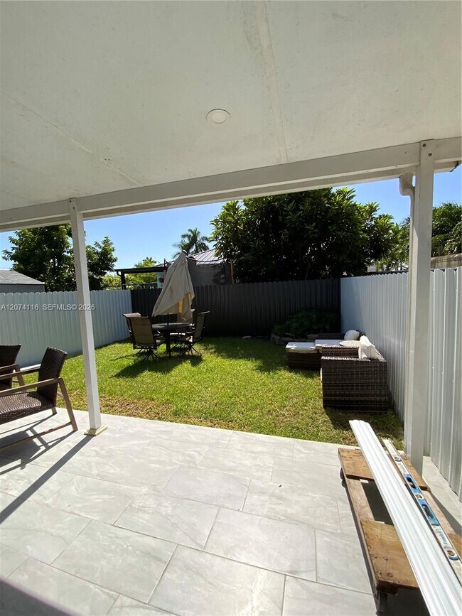 Building Photo - 30162 SW 159th Ave