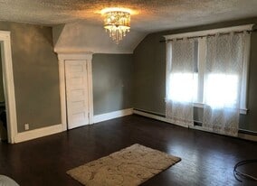 Building Photo - 4830 91st Pl