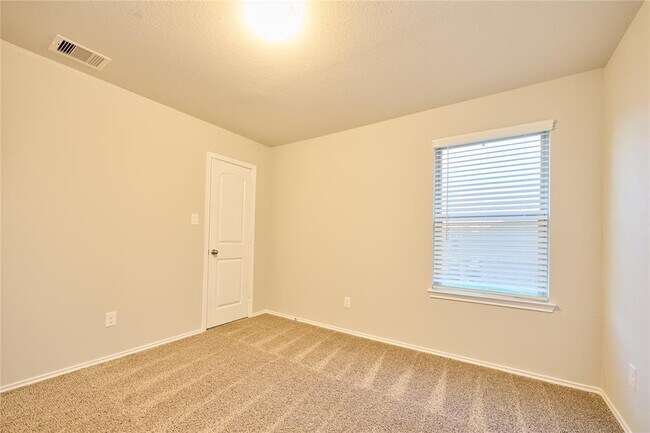 Building Photo - 13918 Nicolet Arbor Ln