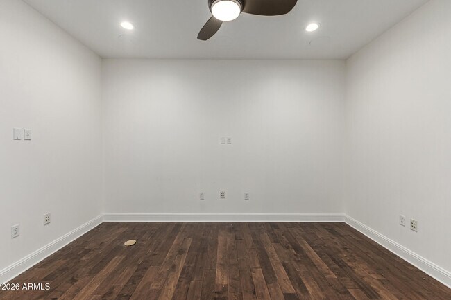 Building Photo - 3801 N Goldwater Blvd