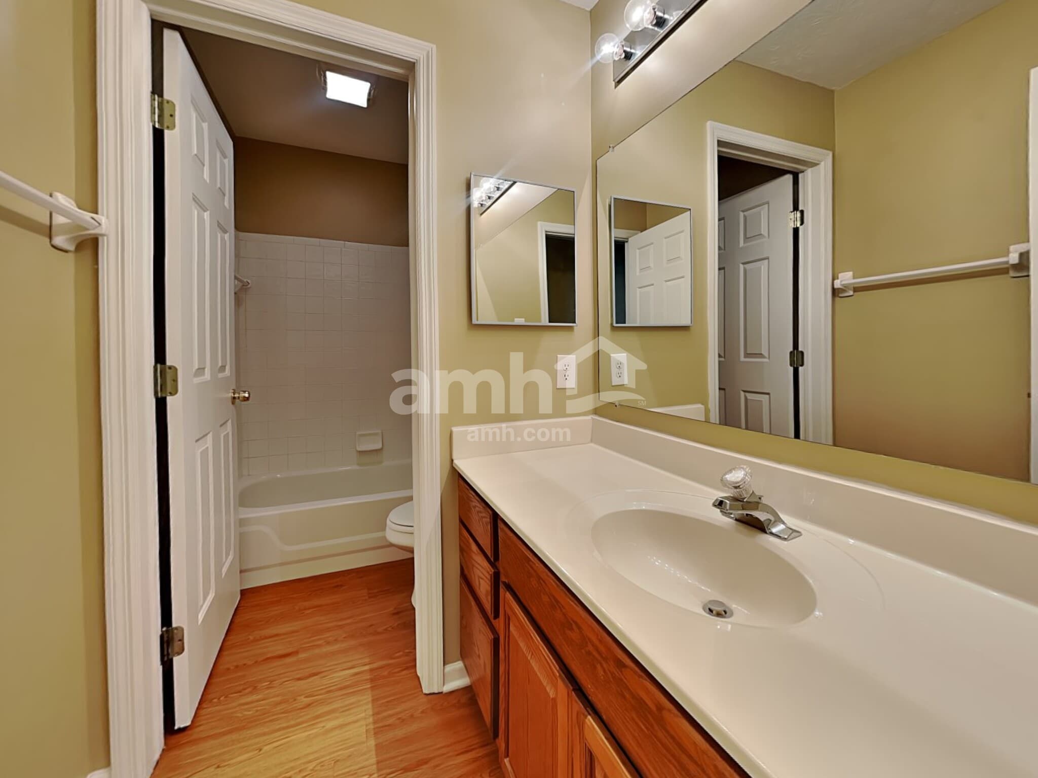 Building Photo - 3629 Berrywood Dr