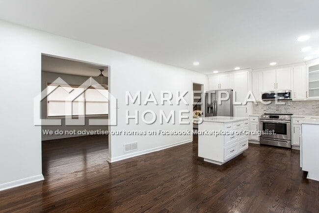 Building Photo - 2795 Pendant Pl