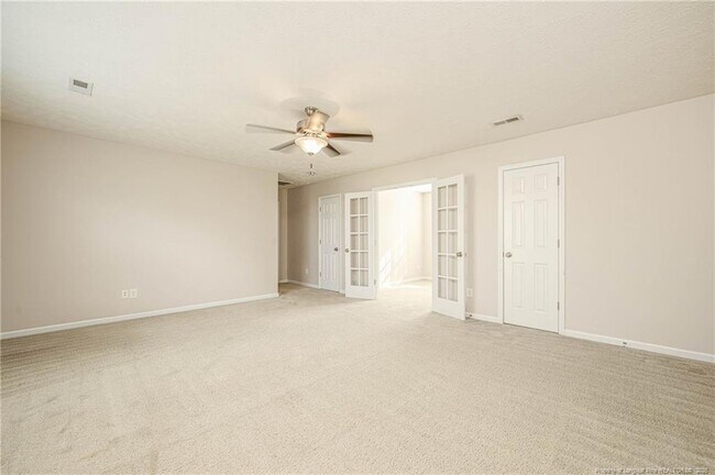 Building Photo - 355 Lockwood Dr