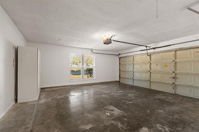 Building Photo - 401 Caviness Dr