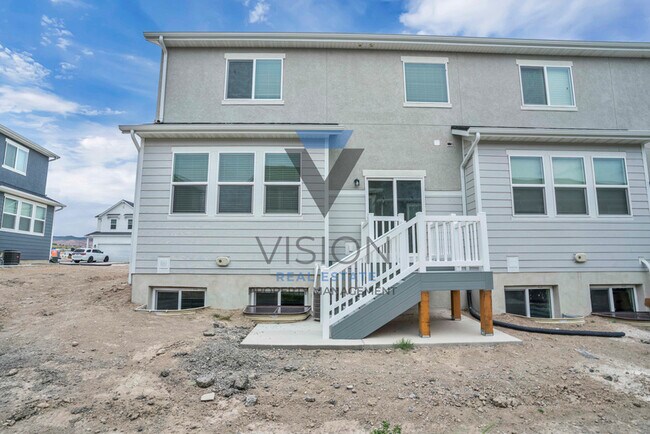 Building Photo - 4093 W Harmony Dr