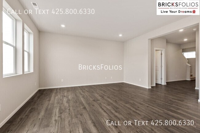 Building Photo - 1217 SW Pendleton Way