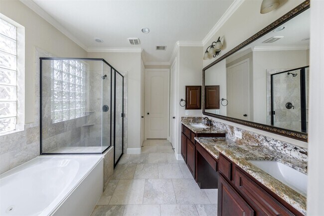 Building Photo - 4911 Augusta Pointe Ct