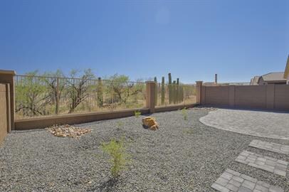 Building Photo - Coming Soon!!! Rancho Sahuarita newer home!!