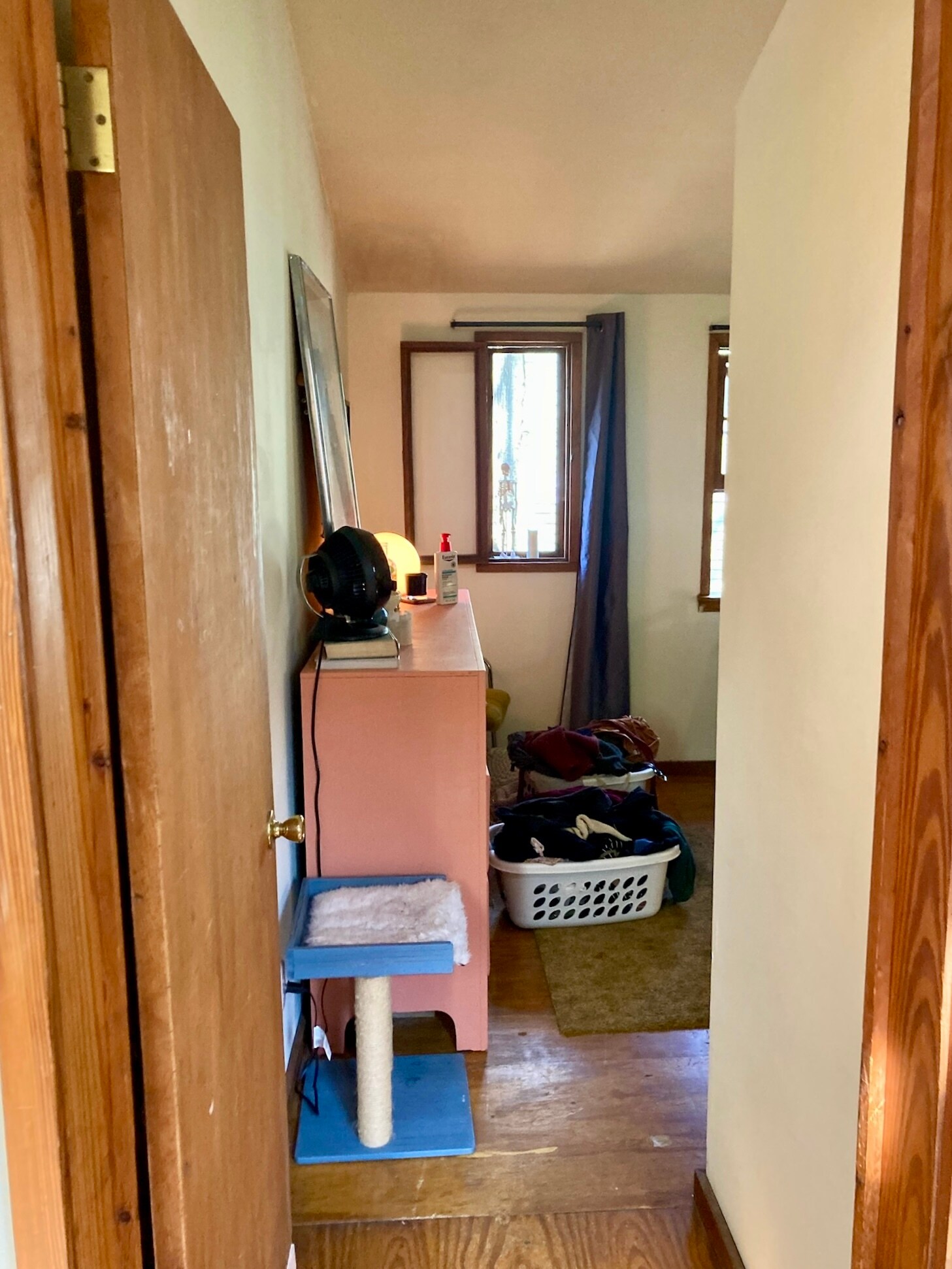 bdrm 1 - 341 Glendale Ave NE