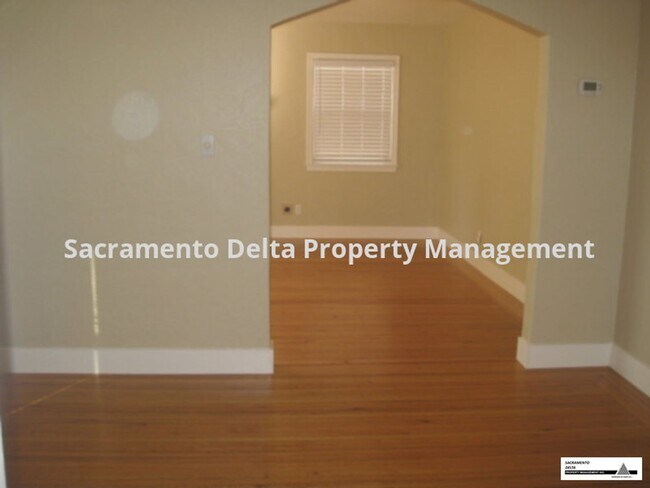 Building Photo - Wonderful 2 Bedroom Home Close to US Davis Med Center