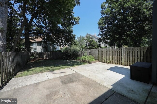Building Photo - 178 Kettlebrook Dr