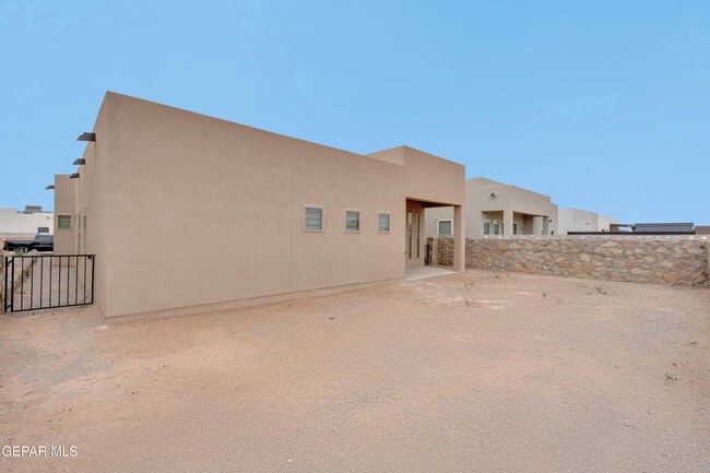 Building Photo - 12713 Captain Claudia CT