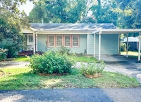 Building Photo - 115 Fallbrook Ave