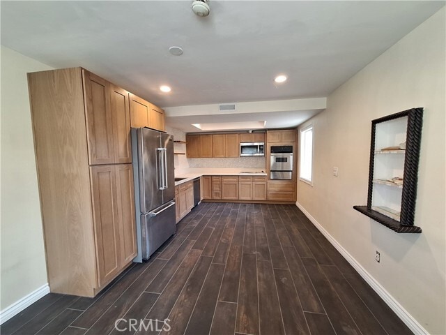 Building Photo - 2305 Rockefeller Ln