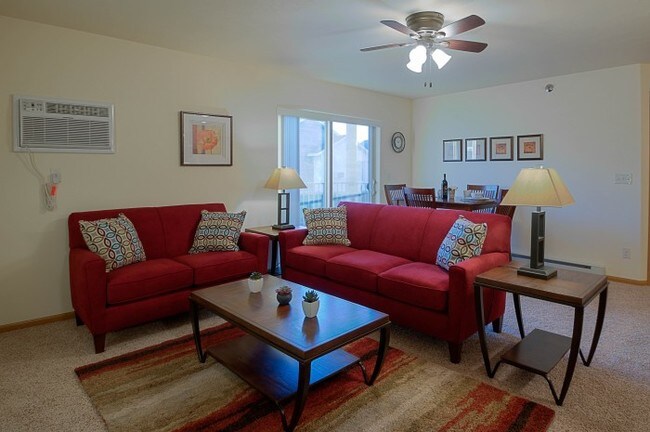 Building Photo - Beautiful 2 Bedroom, 2 Bathroom at Country View Apartments