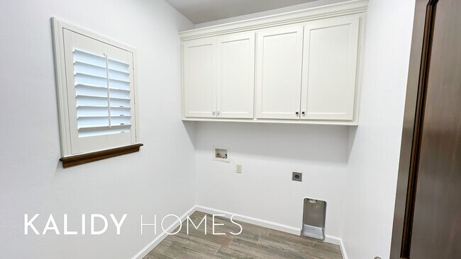 Building Photo - 13504 Rock Canyon Rd