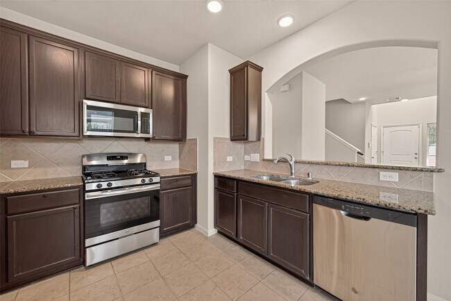 Building Photo - 16226 Westley Ridge Dr