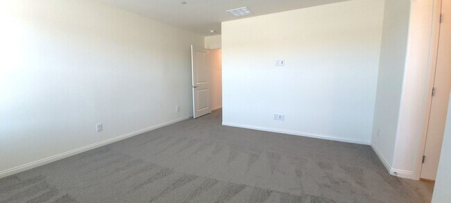 Building Photo - 9963 Cobalt Clfs St
