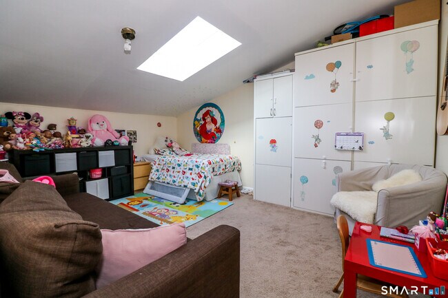 Building Photo - 18 Amsterdam Ave