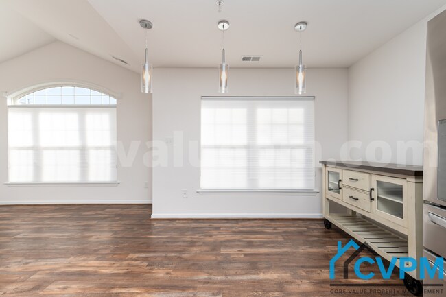 Building Photo - 6331 Wild Swan Way