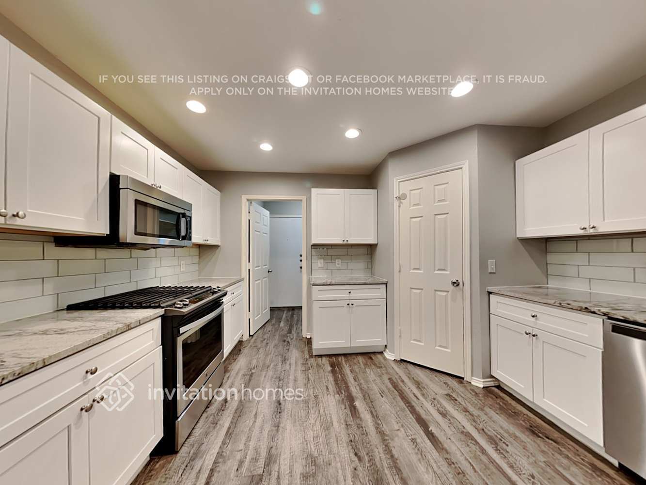 Building Photo - 801 Dayspring Dr