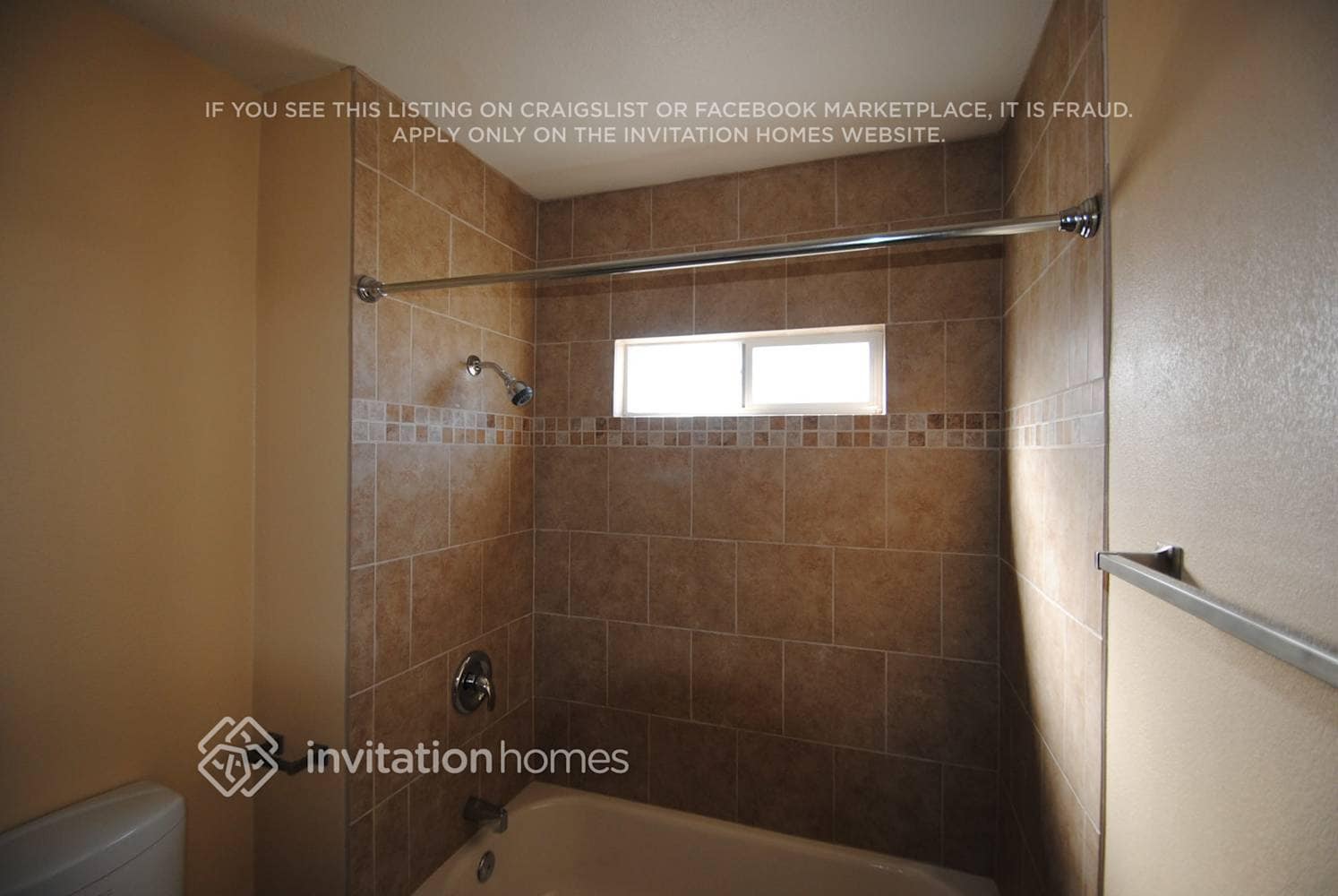 Building Photo - 1018 W G St