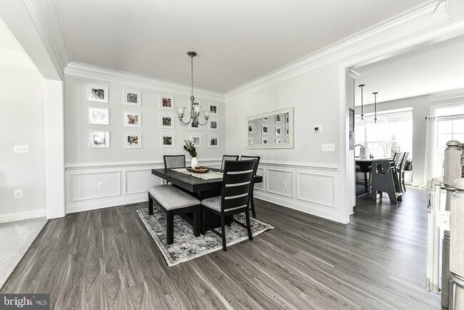 Building Photo - 15390 Ballerina Lp