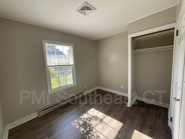 Building Photo - 22 Luce Ave