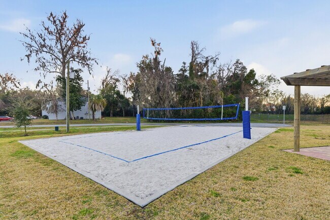 Building Photo - ***Special Remaining April free rent*** | Move-In Ready Rental in Prime SW Ocala Location