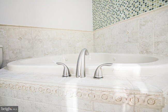 Building Photo - 3700 College Ave