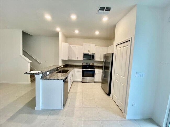 Building Photo - 10373 Lavender Aster Trl