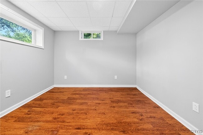 Building Photo - 216 Pine Grove St