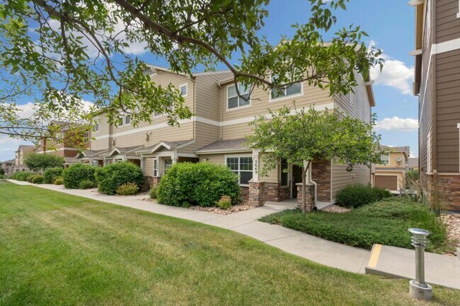 Building Photo - 5649 Saint Patrick View