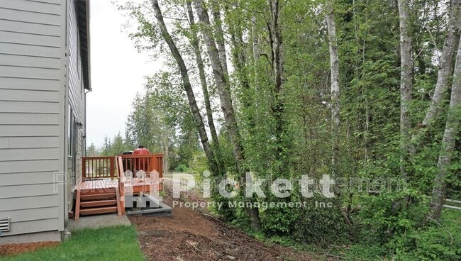 Building Photo - 6477 Hornet Cir NE