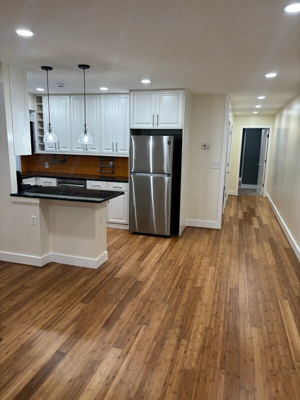 Building Photo - 2351 16th St SE