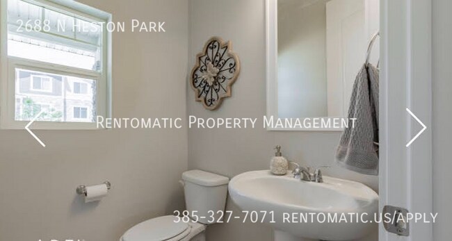 Building Photo - 2688 N Heston Park