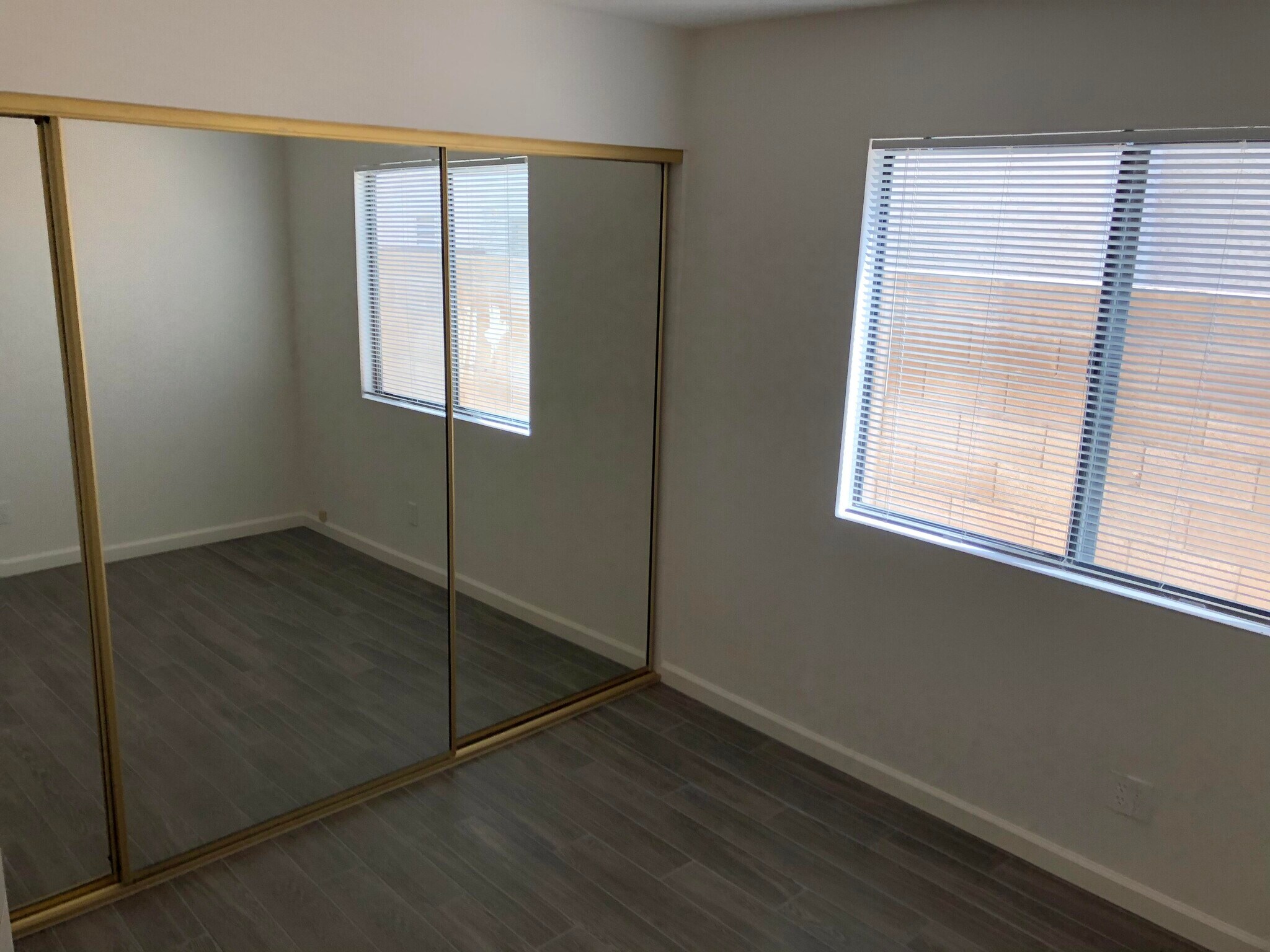 Building Photo - 147 Coventry Dr